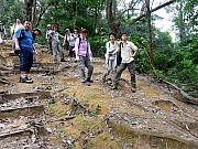 PA090031.JPG (386561 bytes)