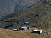 PB130100.JPG (232899 bytes)