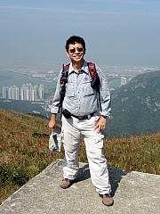PB130147.JPG (220428 bytes)