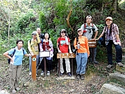 PB130177.JPG (375422 bytes)