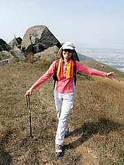 PB200093.JPG (284577 bytes)