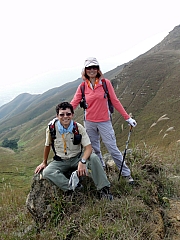PB200121.JPG (211742 bytes)
