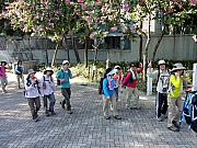 PB270009.JPG (335818 bytes)