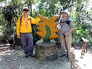 PC040192.JPG (334175 bytes)
