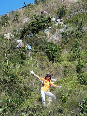 PC110060.JPG (425866 bytes)