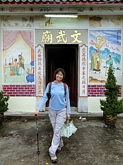 P1150135.JPG (238117 bytes)