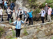 P1290036.JPG (334413 bytes)