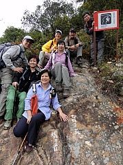 P1290042.JPG (329589 bytes)