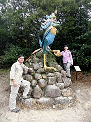 P1290051.JPG (351888 bytes)