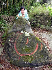 P1290100.JPG (381172 bytes)