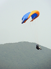 P3250081.JPG (90244 bytes)