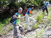 P7080064.JPG (386984 bytes)