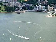 P7080094.JPG (215969 bytes)