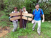 P8120042.JPG (370336 bytes)
