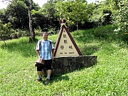 P8190045.JPG (420970 bytes)