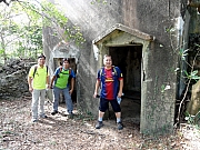 PB040025.JPG (326184 bytes)