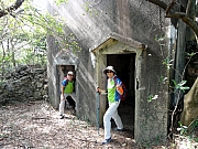 PB040026.JPG (344058 bytes)