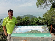 PB040077.JPG (244607 bytes)