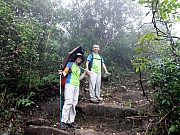 PB250006.JPG (318628 bytes)