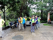 PC020075.JPG (356658 bytes)