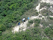 PC160104.JPG (391168 bytes)