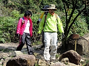PC230132.JPG (368791 bytes)
