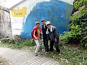 PC300017.JPG (311436 bytes)