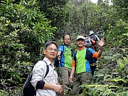 P1200007.JPG (358394 bytes)