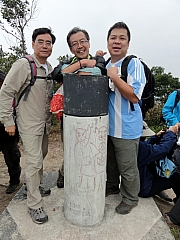 P1200018.JPG (210833 bytes)