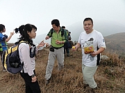 P1270051.JPG (208300 bytes)