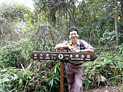 P3030016.JPG (422435 bytes)