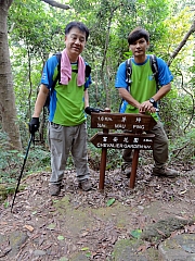 P3030067.JPG (360093 bytes)