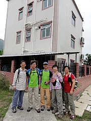 P3240023.JPG (228875 bytes)