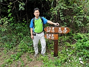 P3240045.JPG (366943 bytes)