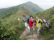 P3240088.JPG (291702 bytes)