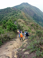 P3240102.JPG (306474 bytes)