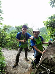 P5190048.JPG (271648 bytes)