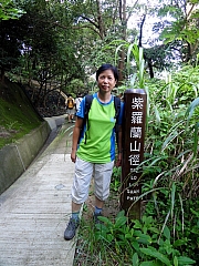 P8040017.JPG (339313 bytes)