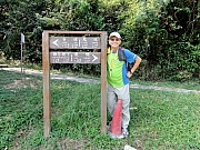 PA270002.JPG (388351 bytes)