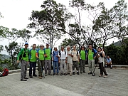 PB030036.JPG (274627 bytes)