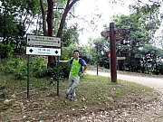 PB030041.JPG (314807 bytes)