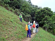 PB100042.JPG (293132 bytes)