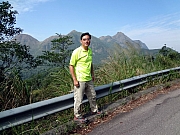 PB170017.JPG (217631 bytes)