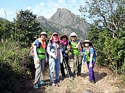 PB170029.JPG (309921 bytes)