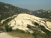 PC010125.JPG (207307 bytes)