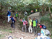 PC080012.JPG (362375 bytes)