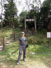 PC080107.JPG (402041 bytes)