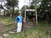 PC080112.JPG (369020 bytes)