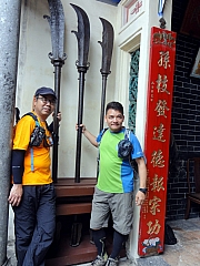 P4200027.JPG (205745 bytes)