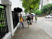 P6290002.JPG (211381 bytes)